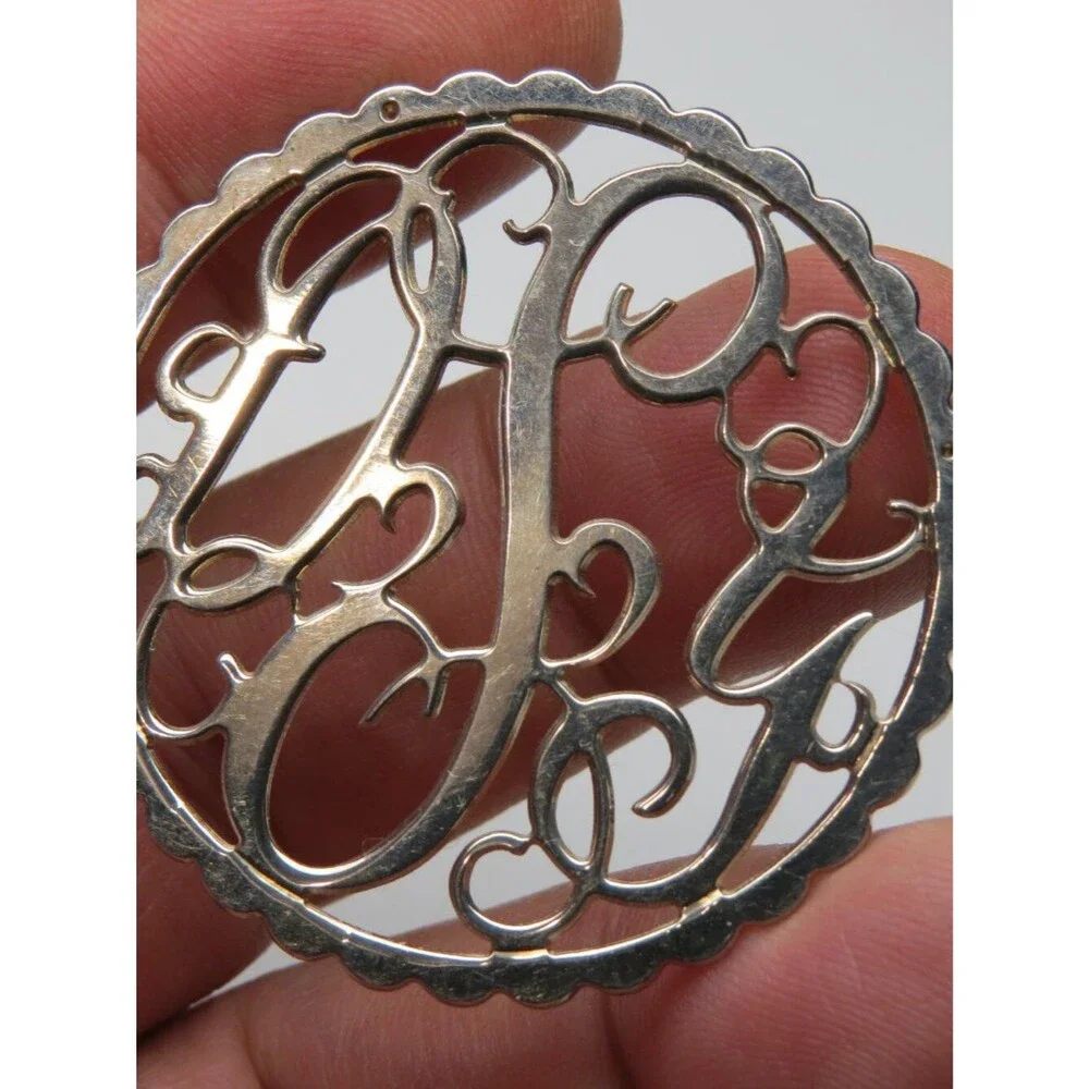14k Initials D-S-Y  Nameplate